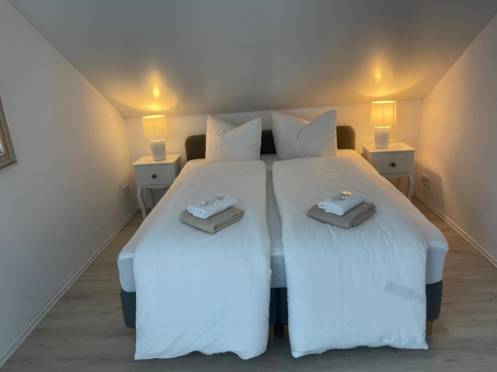 Gaestehaus Paulina โคเคห์ม ภายนอก รูปภาพ