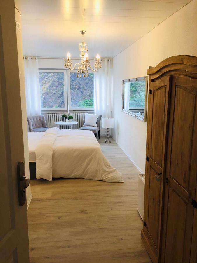 Gaestehaus Paulina โคเคห์ม ภายนอก รูปภาพ
